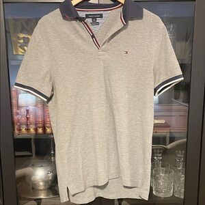 Tommy Hilfiger Light Gray Polo Shirt with Navy Accents